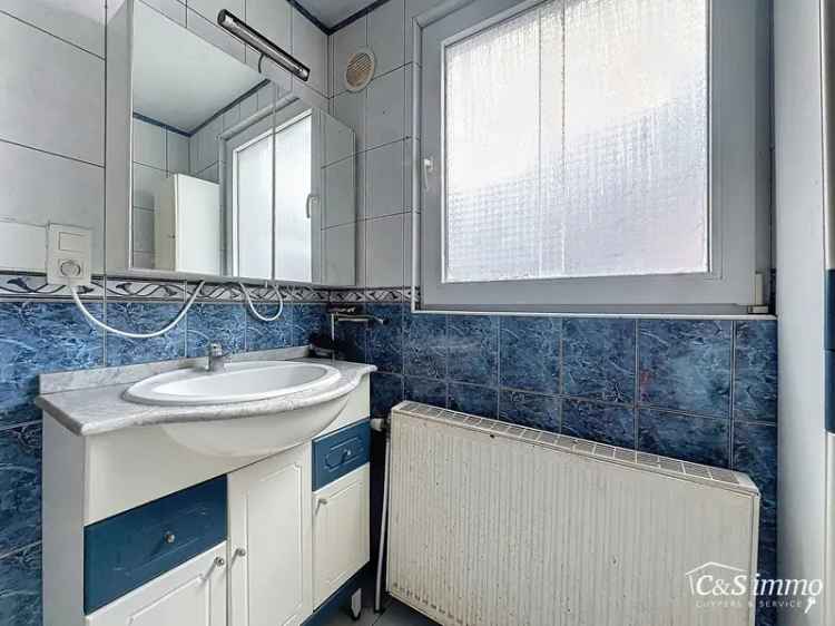 Te renoveren Huis met Veel Potentieel Centrale Locatie