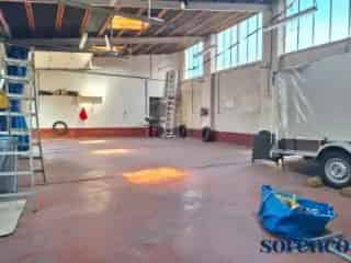 Industrie te koop Zwijndrecht - Ruim magazijn garage