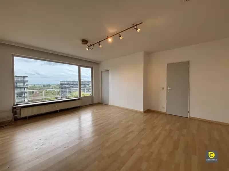 Appartement te koop: 1 slaapkamer, zonnig terras, panoramisch uitzicht