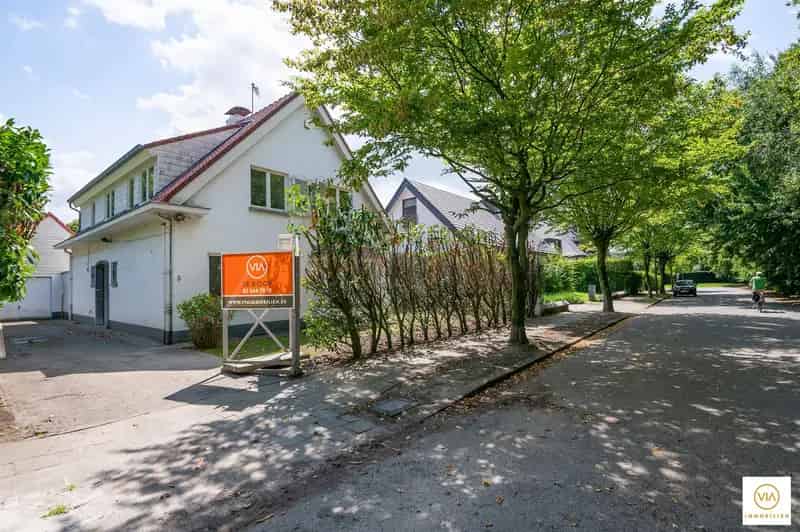 Huis te koop Eldonwijk: gerenoveerde gezinsvilla met 4 slaapkamers