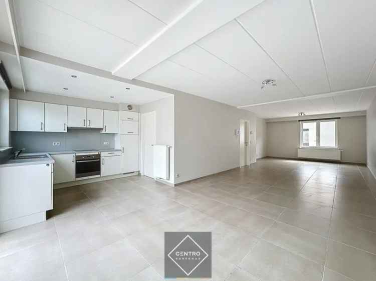 Appartement te koop Zuienkerke: 2 slaapkamers, dubbele garage, 100m² extra ruimte