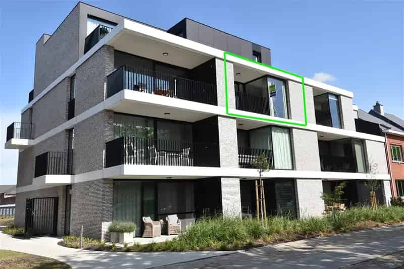 Te Huur: Modern 1 Slaapkamer Appartement met Autostaanplaats