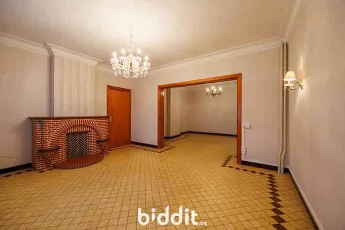 Te renoveren woning met weiland Brakel