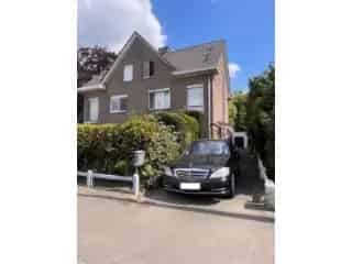 Huis te koop Sint Niklaas - Ruime HOB met 4 slaapkamers en garage
