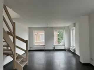 Duplex Appartement Sint-Truiden 74m² - 1 Slaapkamer - Terras