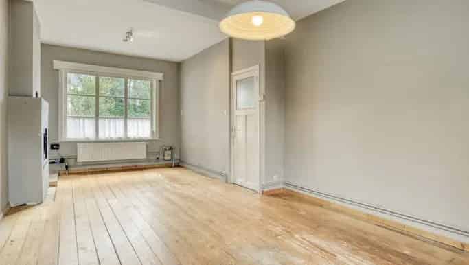 Halfopen Bebouwing te renoveren Sint Michiels 3 slaapkamers