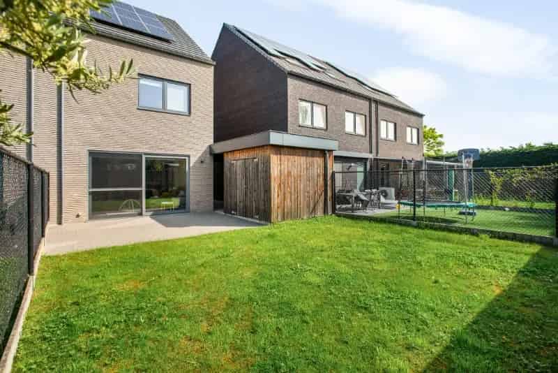 Zéér Rustige Instapklare HOB 4 Slaapkamers Carport Tuin 2019