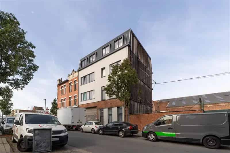 Opbrengsteigendom te koop Merksem 6 appartementen