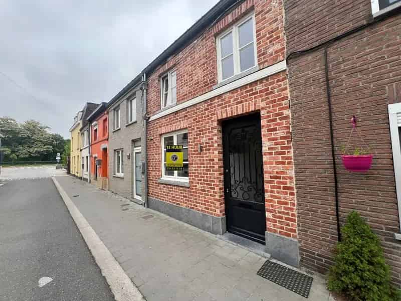 Moderne Rijwoning 1 Slaapkamer Ruim Terras