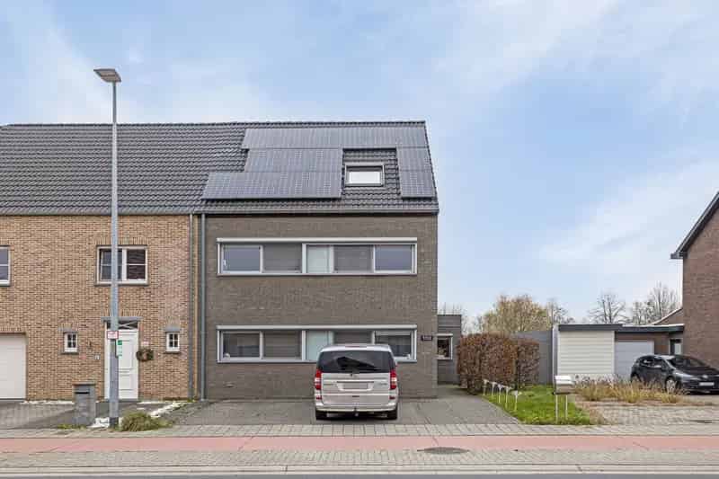 Ruime 6 Kamer Halfopen Bebouwing Sint Katelijne Waver