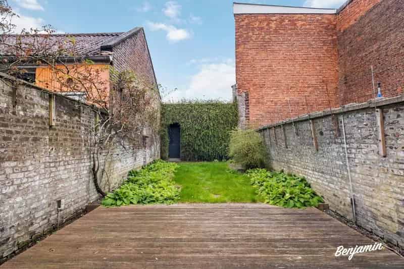 Rijwoning te huur Menen 4 slaapkamers tuin garage
