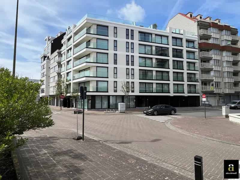 Dubbele Binnenstaanplaats J Nellenslaan Albertstrand