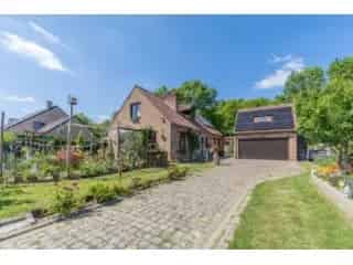 Villa te koop Waver 4 slaapkamers gerenoveerd 160m2