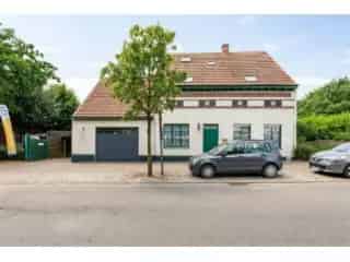 Huis te Koop Turnhout - Gezinswoning met Garage en Tuin