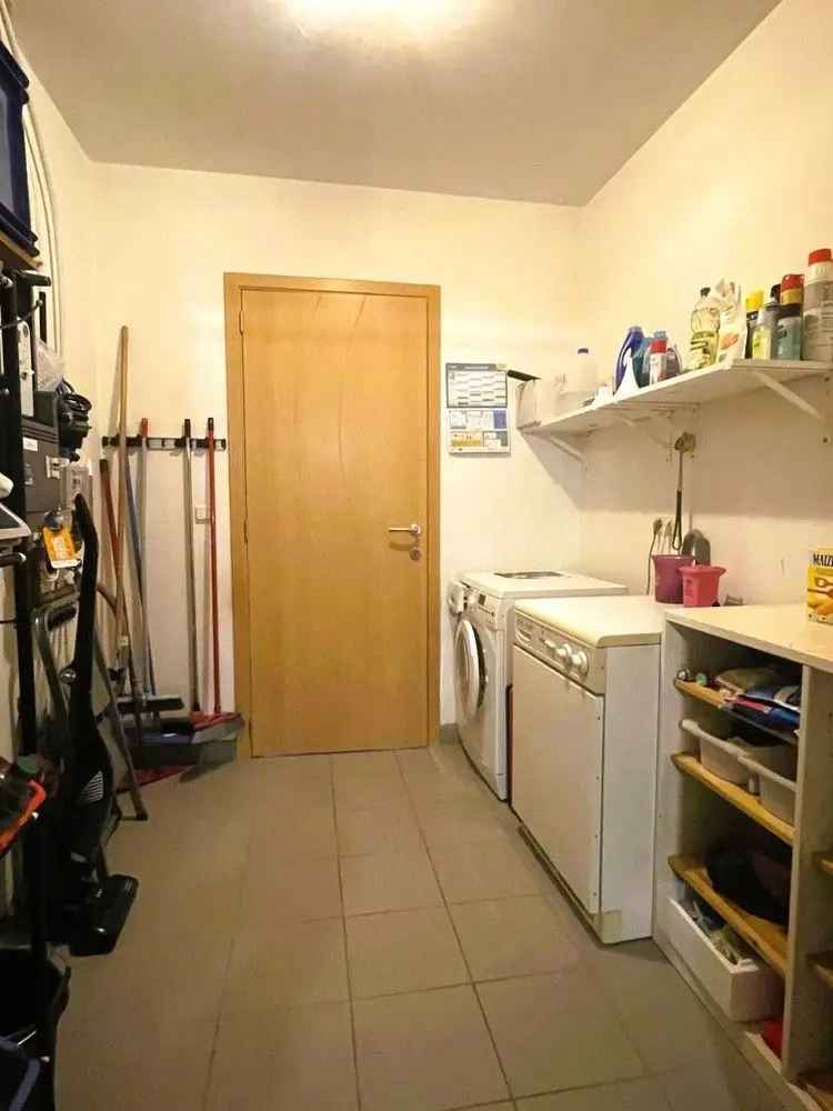 Instapklare, energetische woning met 4 grote slaapkamers + bureau en garage in Bertem