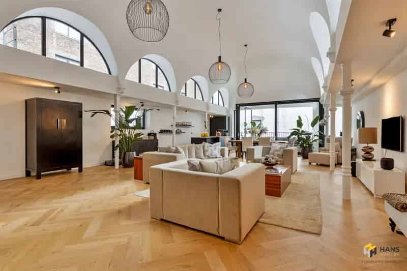 Appartement te huur Antwerpen Eilandje 193m² 2 slaapkamers terras