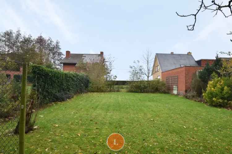Bouwgrond te Heule 668m² Halfopen Bebouwing