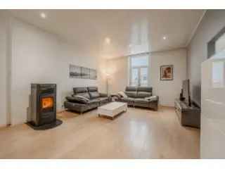 Huis te Koop Flémalle Twee Appartementen Uitbreidingsmogelijkheden
