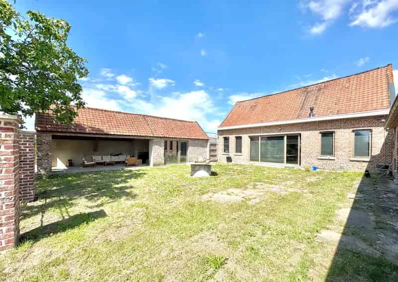 Energiezuinige Driekaapshoeve te Koop in Deerlijk