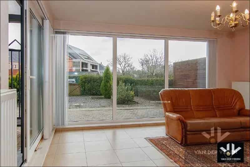 Appartement te koop Kortessem: 2 slaapkamers, tuin, terras