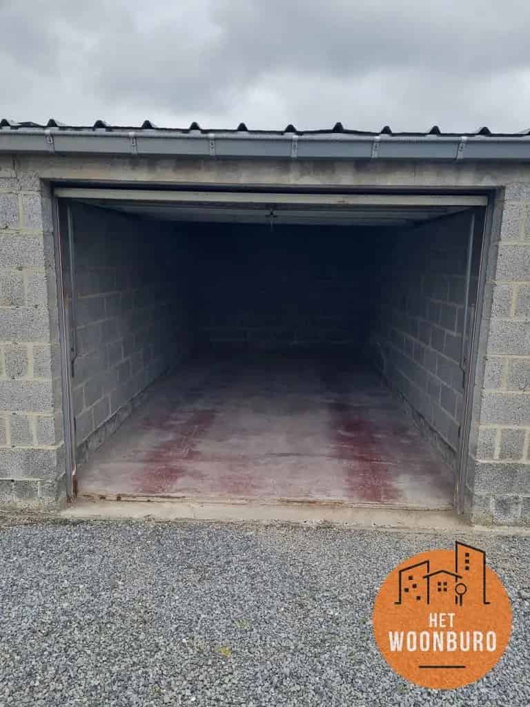 Garageboxen 13 en 17 te Huur