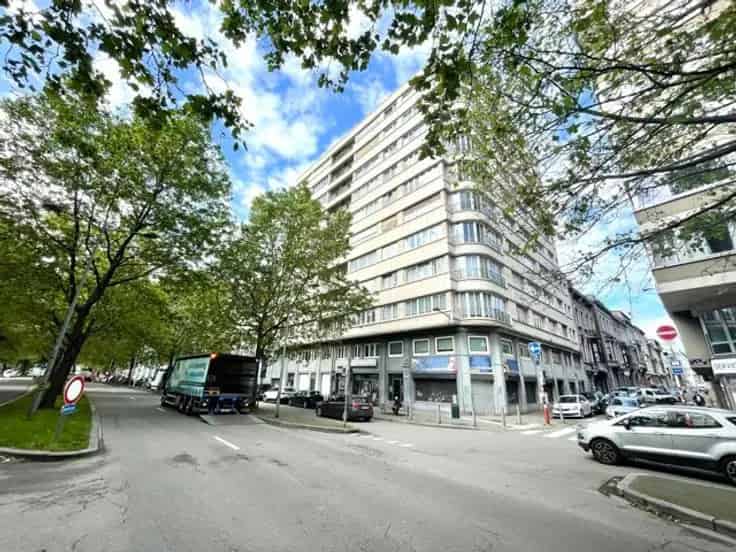 Appartement Te Koop Centrum Luik - 2 slaapkamers - Balkon - €850 Huuropbrengst