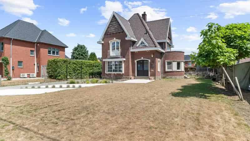 Gerenoveerde Karakterwoning Houthalen Centrum