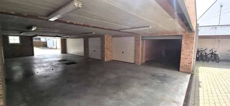 Garagebox binnen - gesloten - opslag