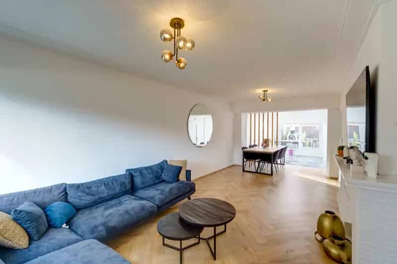 Halfopen bebouwing te Niel 3 slaapkamers tuin