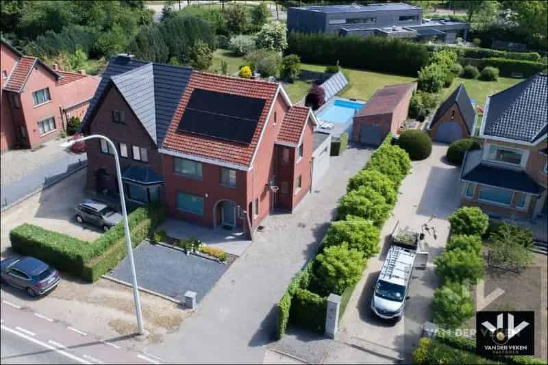 Huis te koop Hasselt 3 slaapkamers zwembad
