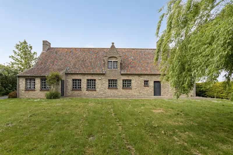 Huis te huur Damme: Ruime villa met 3 slaapkamers en dubbele garage
