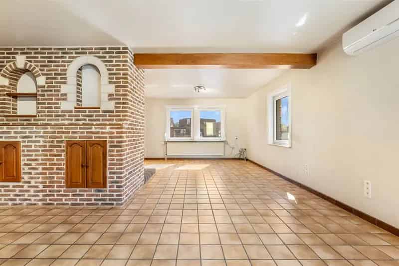 Huis te huur te Paal: 4 slaapkamers, recent gerenoveerd