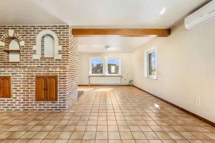 Huis te huur te Paal: 4 slaapkamers, recent gerenoveerd