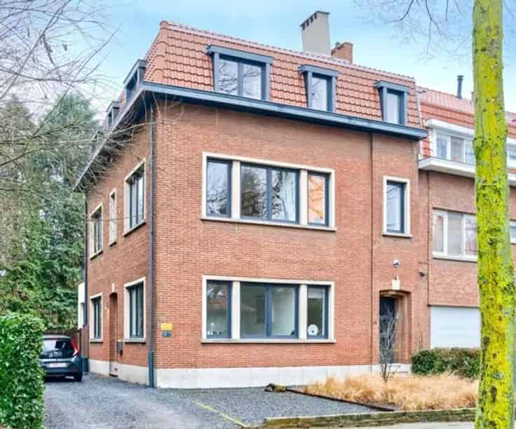 Huis te koop Vorst Ukkel 6 slaapkamers gerenoveerd
