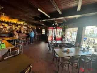 Handelshuis met 2 Studio's te Hoboken
