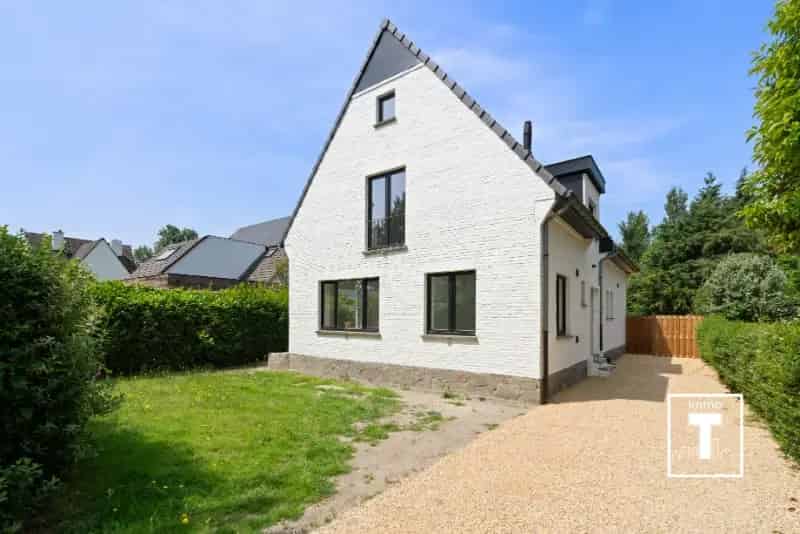 Huis te koop Sint-Denijs-Westrem: Grote villa