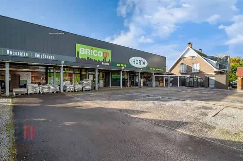 Handelspand te Koop Bassevelde 2150m²