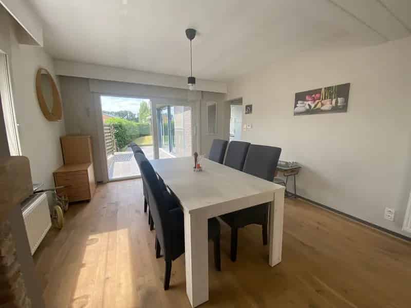 Huis te huur Aartrijke Centrum: Gezellige Tuin 3 slaapkamers Garage