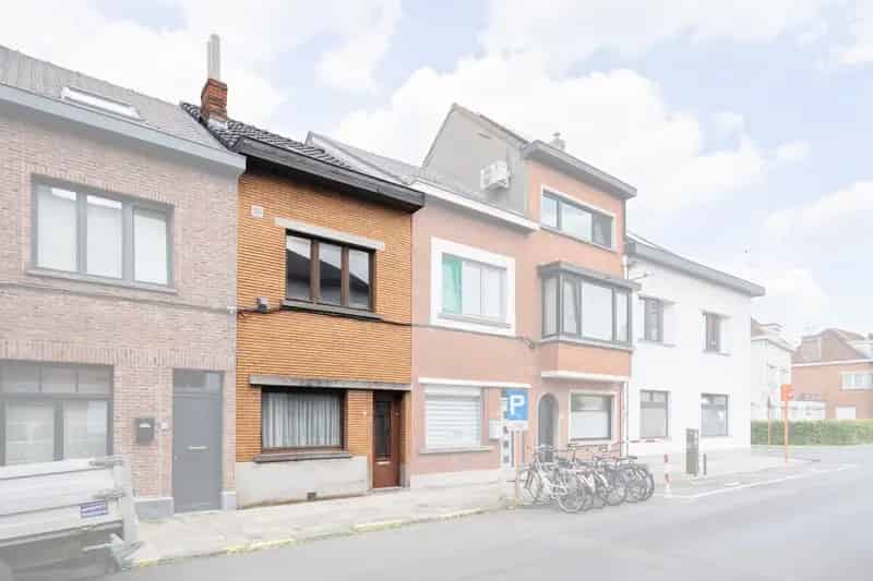 Te renoveren woning met tuin Gentbrugge