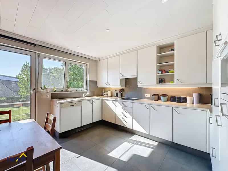 Appartement te koop Aalst - Ruim 2 slaapkamers, garage, tuin
