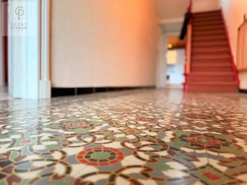 Huis te Koop Neerwinden: Ruime woning met tuin en dubbele garage