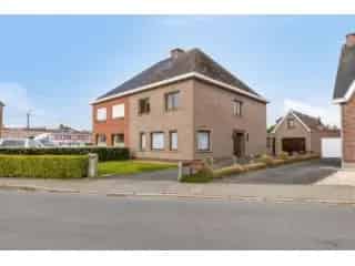 Huis te koop Nederename 3 slaapkamers garage