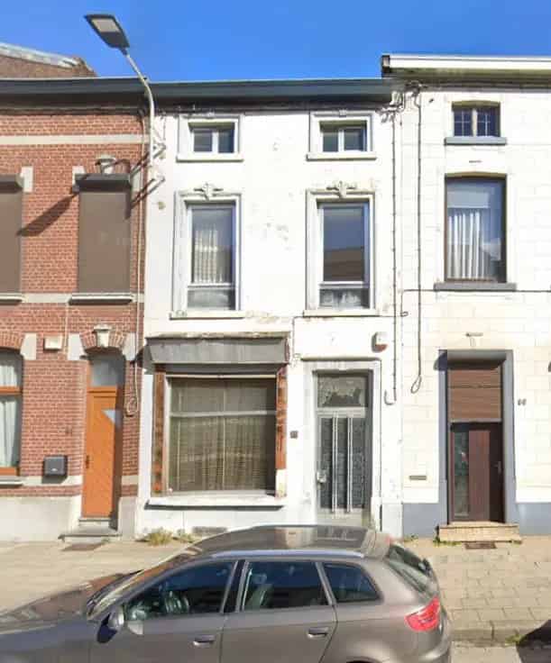 Huis te koop Marchienne-au-Pont: 2 slaapkamers, te renoveren