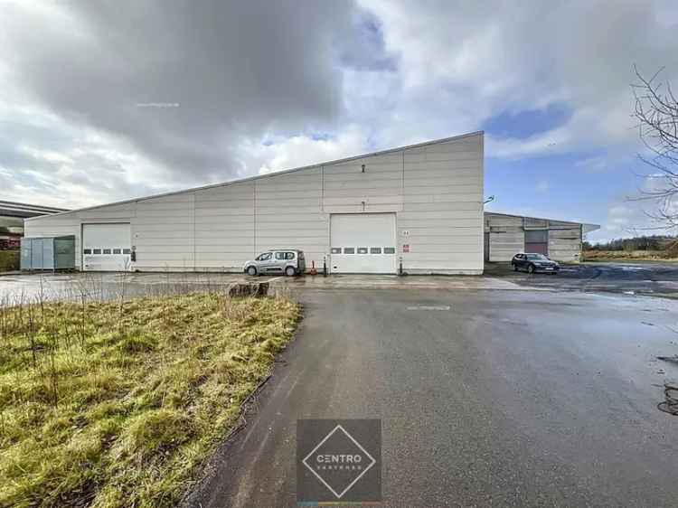 Magazijn met Kantoor te Huur Houthulst 2935m²