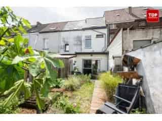 Huis te Koop Gent - Instapklaar met Stadstuin en Vernieuwd Dak