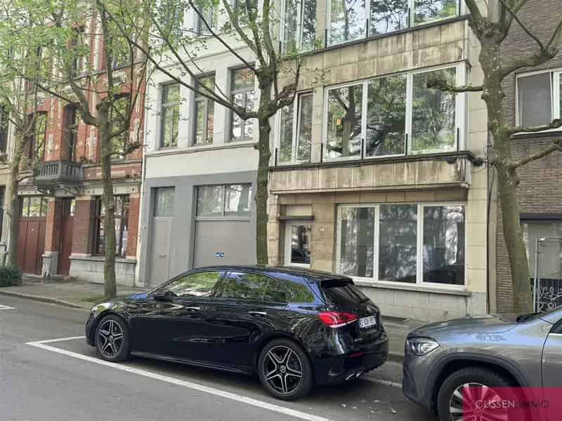 Gelijkvloers Appartement te Koop Antwerpen Zuid
