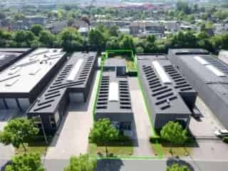 Industrie te koop Zwevegem - Bedrijfsgebouw met woning