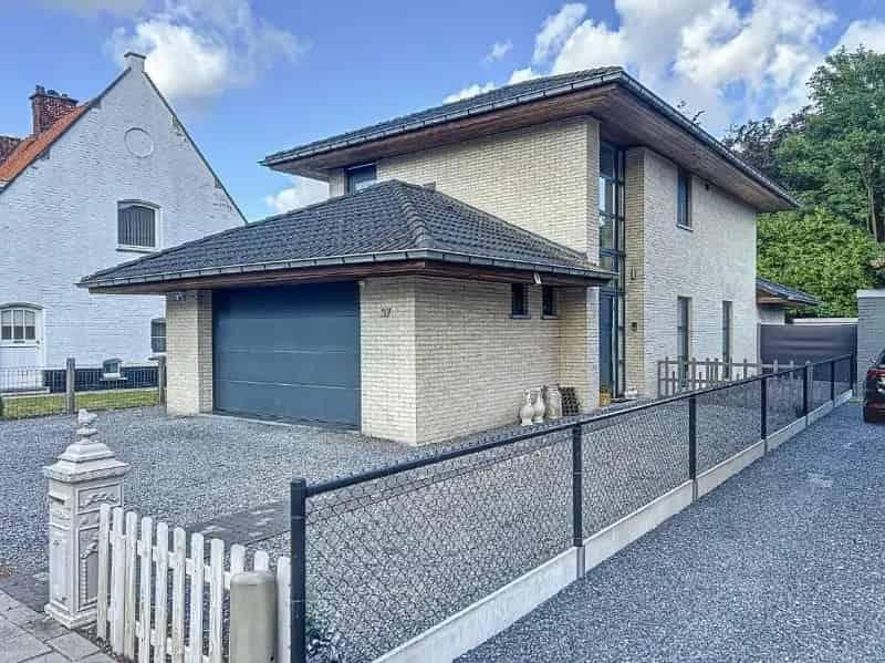 Huis te huur: Villa met 3 slaapkamers, zonnepanelen en thuisbatterij