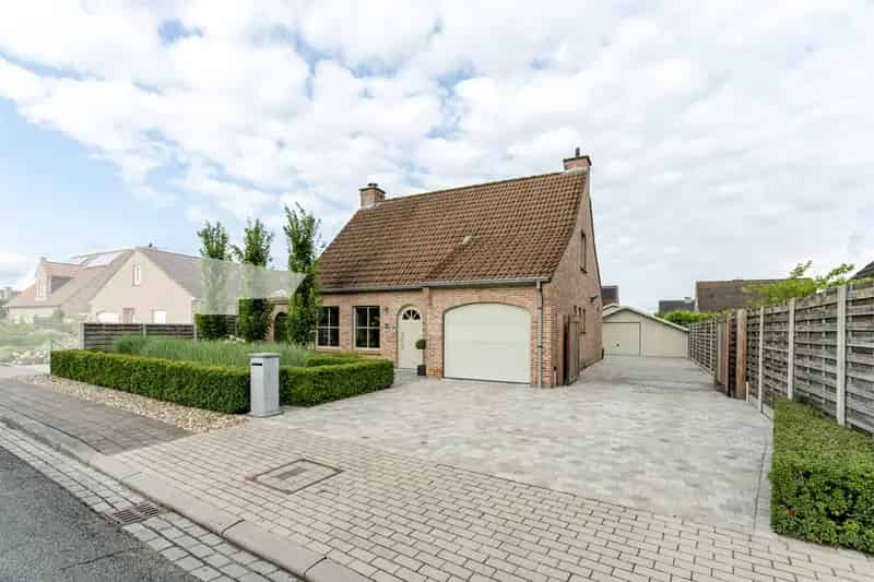 Instapklare Villa Ingelmunster 3 slaapkamers 2 garages