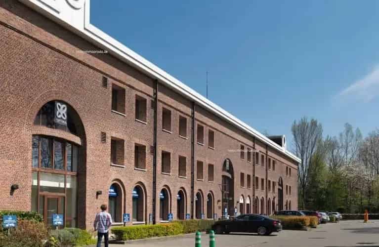 Kantoorruimte te huur Waterloo 365m2 Nabij Centrum N5 Ring